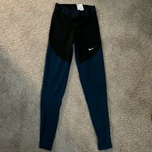 Nike pro leggings
